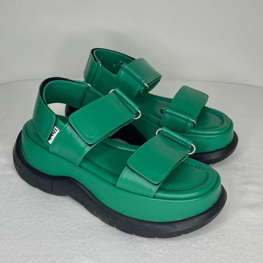 Green Platform Strap Sandals with Chunky Sole - Picture 4 of 11